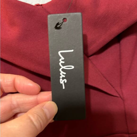 Lulus NWT Classic Glam Burgundy Off the Shoulder Bodycon Dress L - Picture 6 of 9
